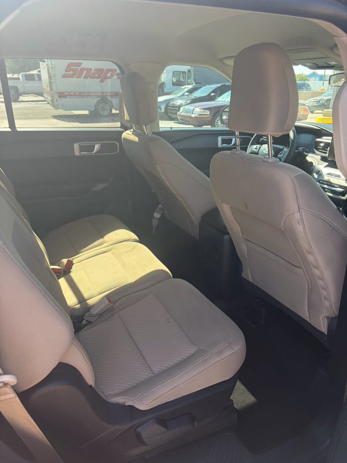 2023 Ford Explorer Base