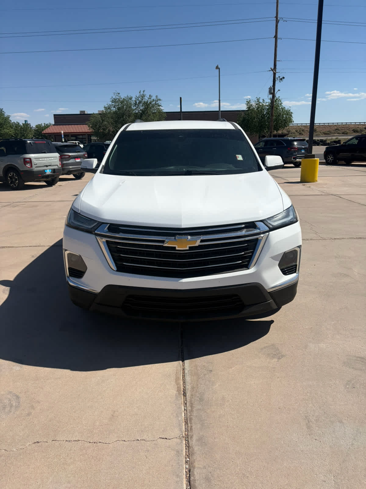 2022 Chevrolet Traverse LT Cloth