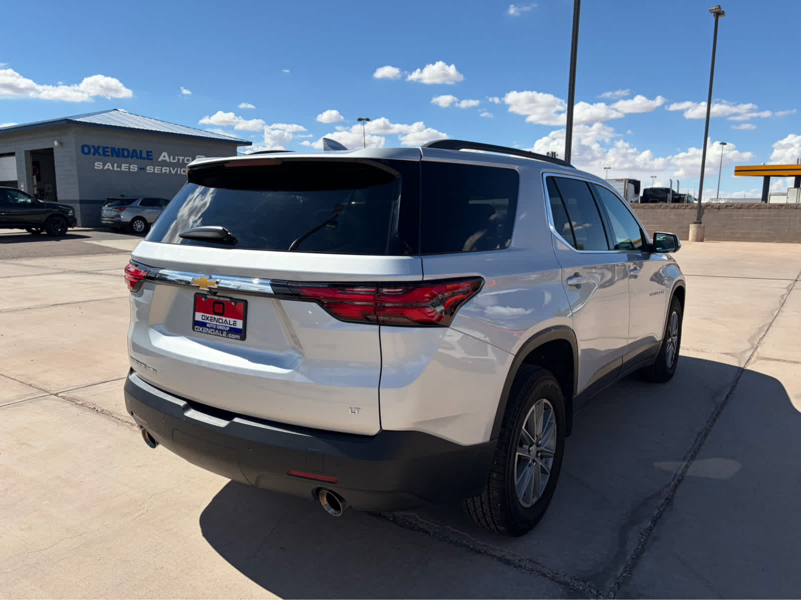 2022 Chevrolet Traverse LT Cloth