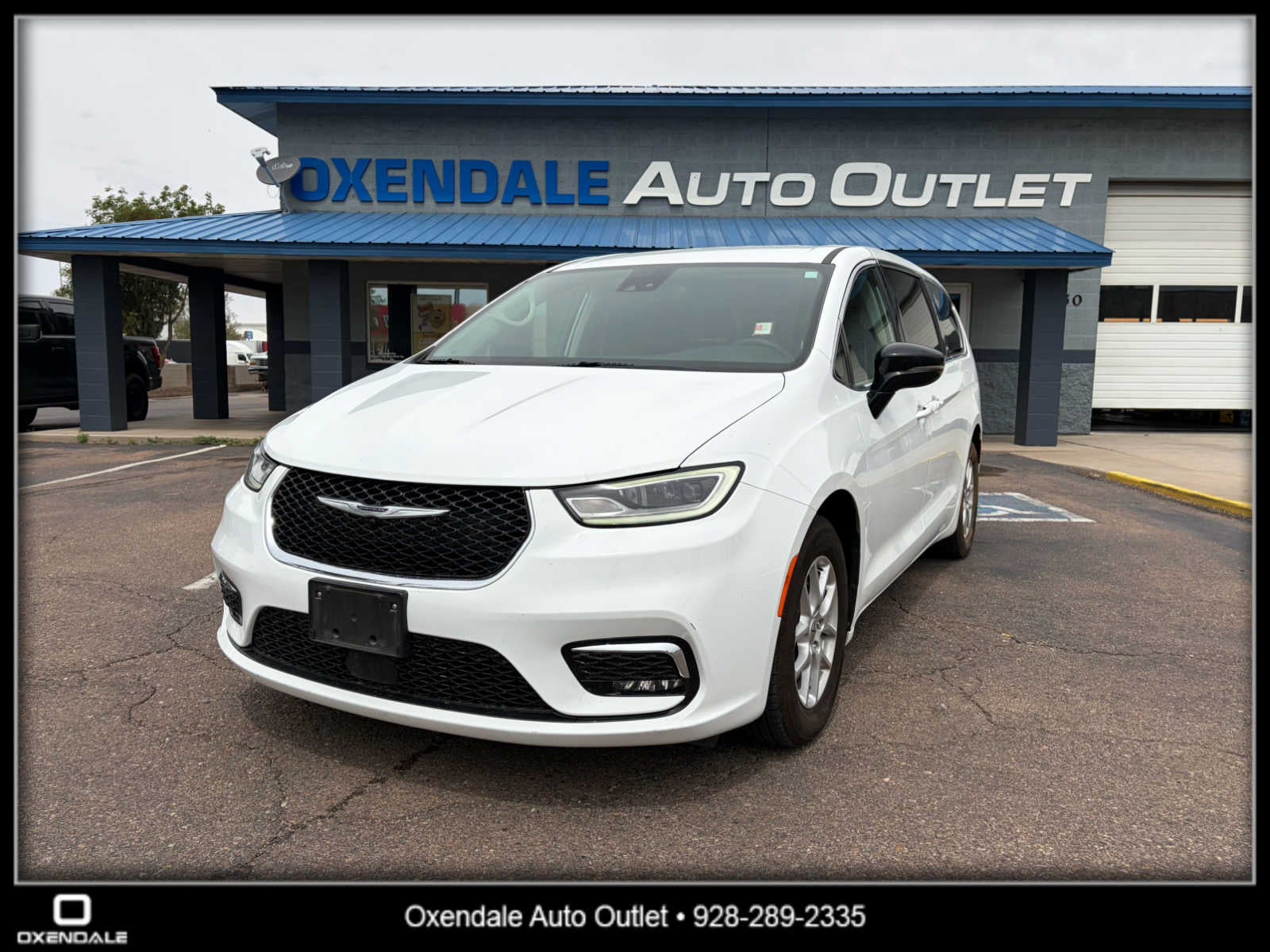 2024 Chrysler Pacifica Touring L