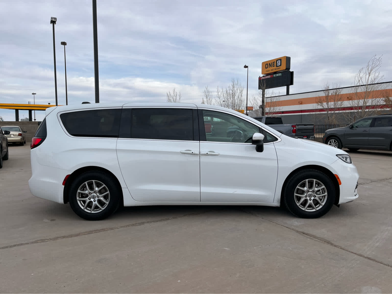 2023 Chrysler Pacifica Touring L