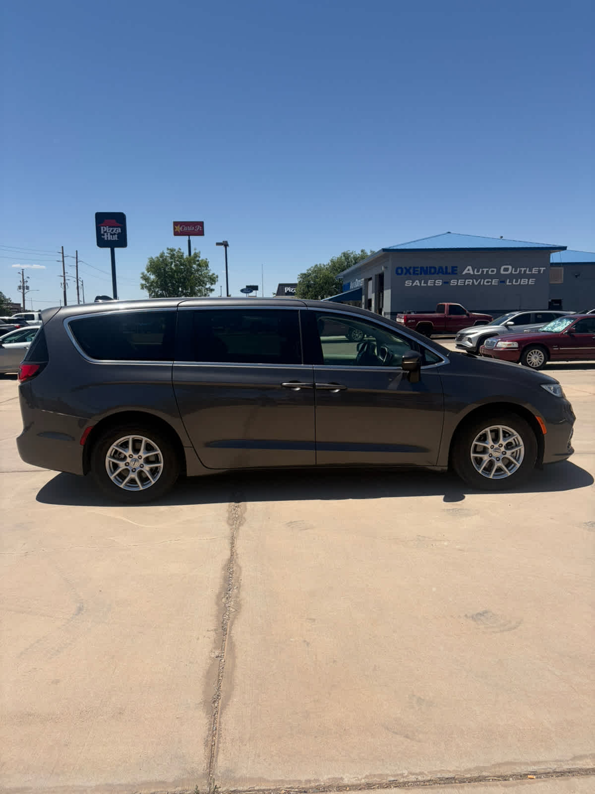 2023 Chrysler Pacifica Touring L