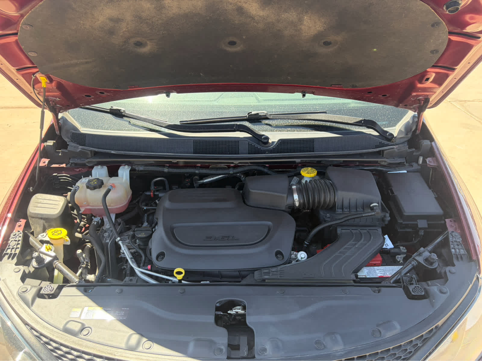 2023 Chrysler Voyager LX