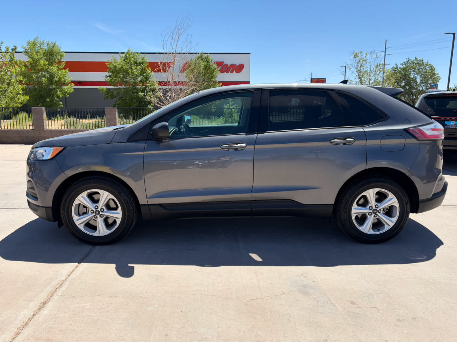2021 Ford Edge SE
