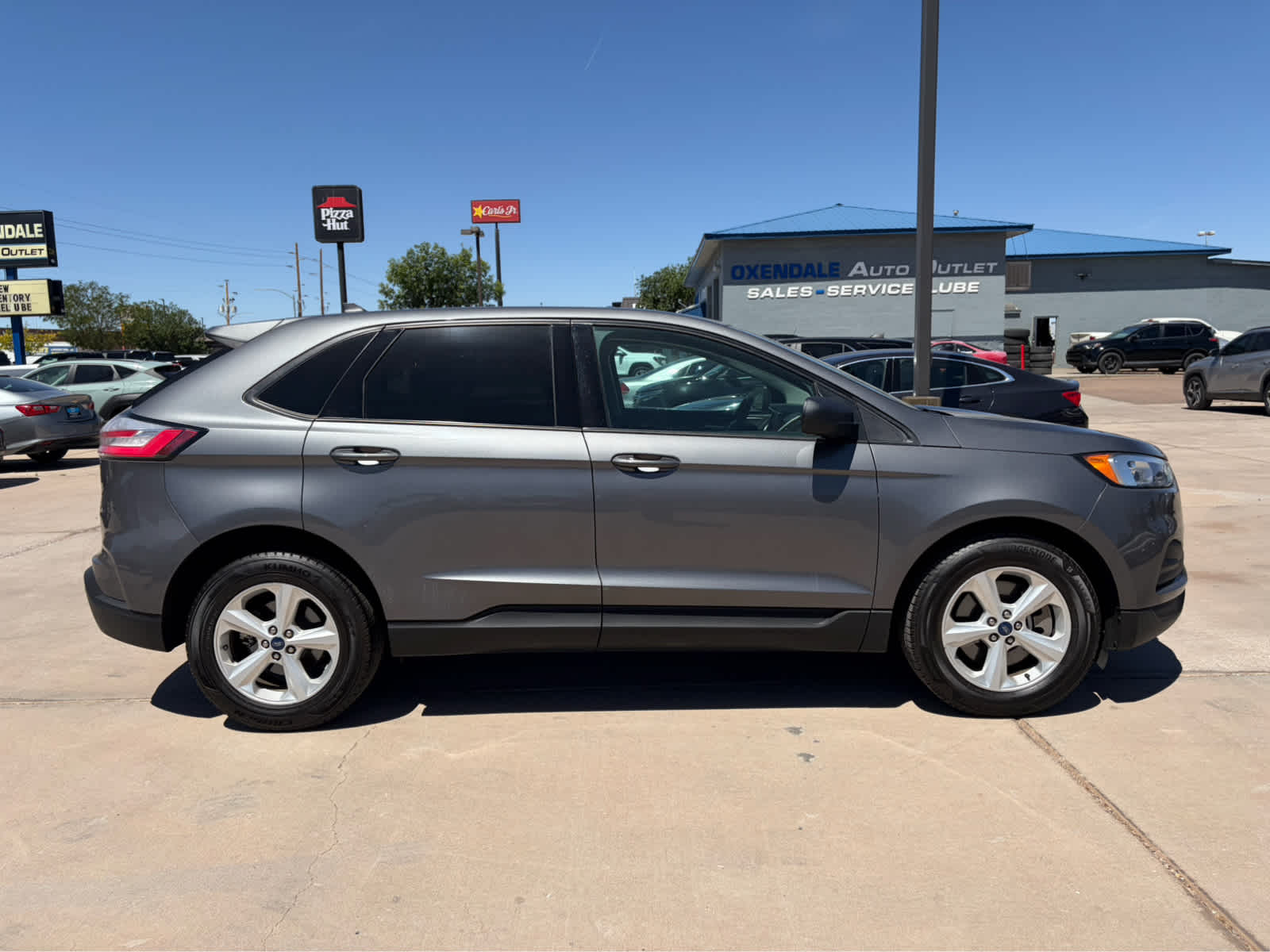 2021 Ford Edge SE