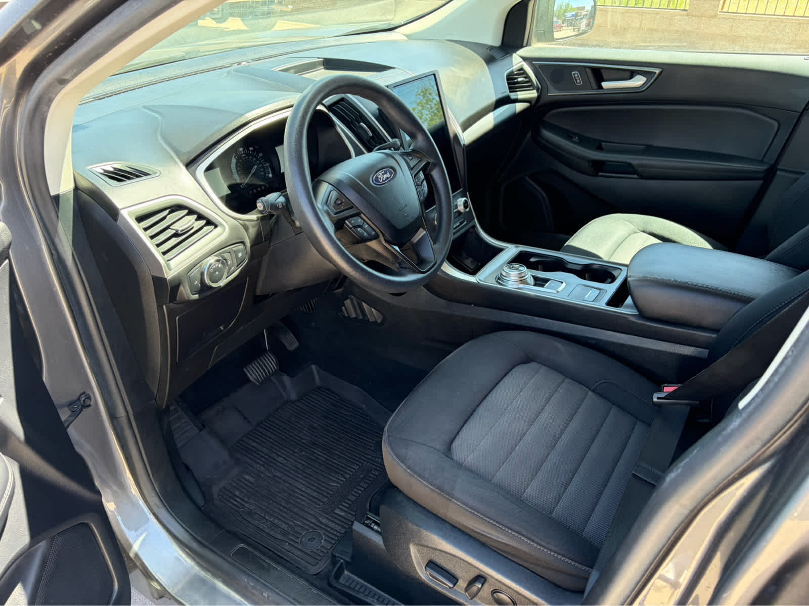 2021 Ford Edge SE