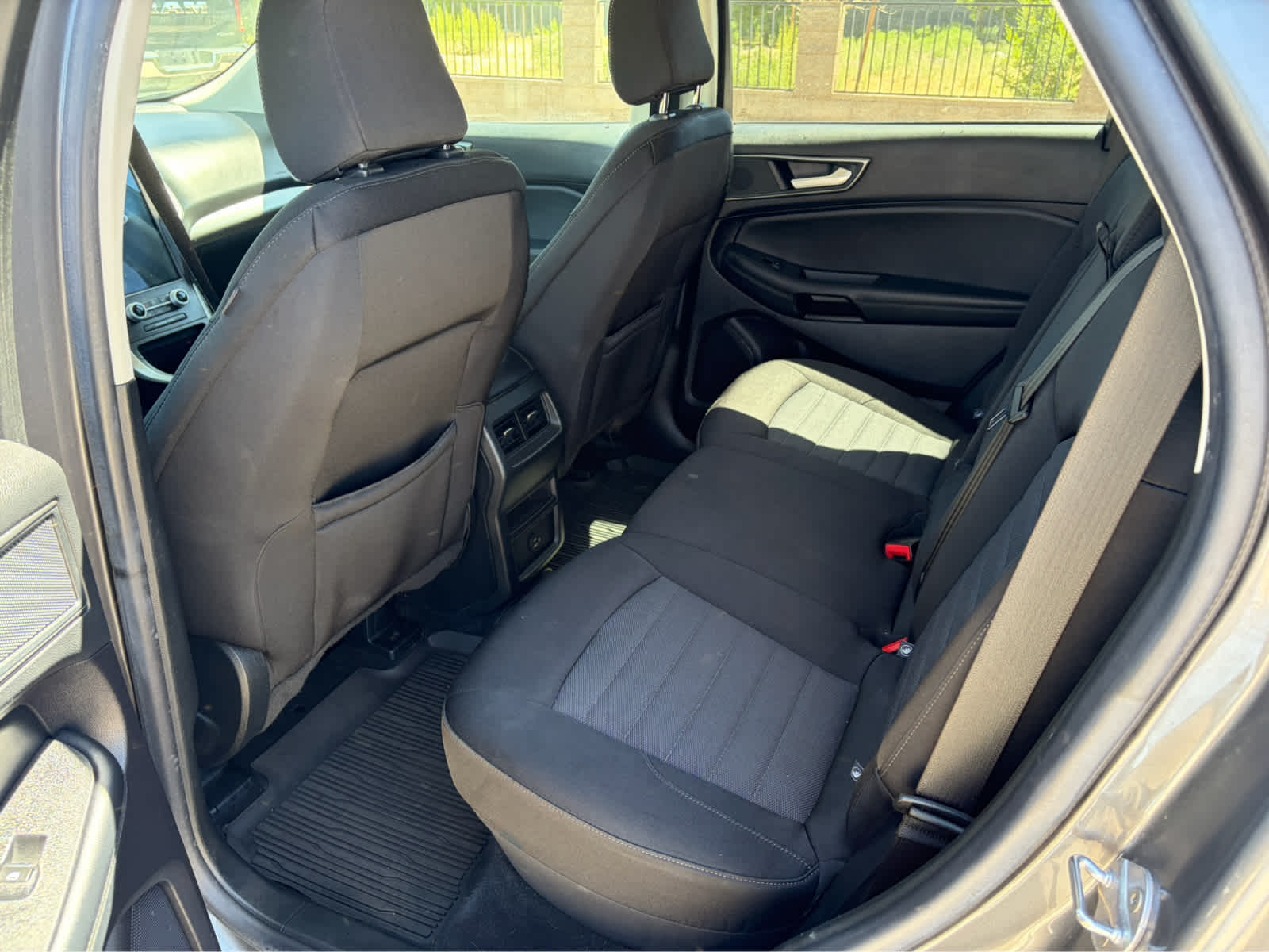 2021 Ford Edge SE