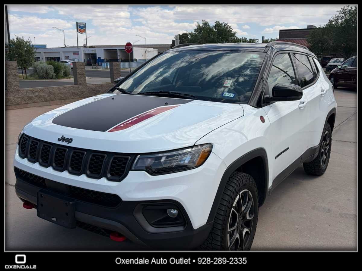 2025 Jeep Compass Trailhawk