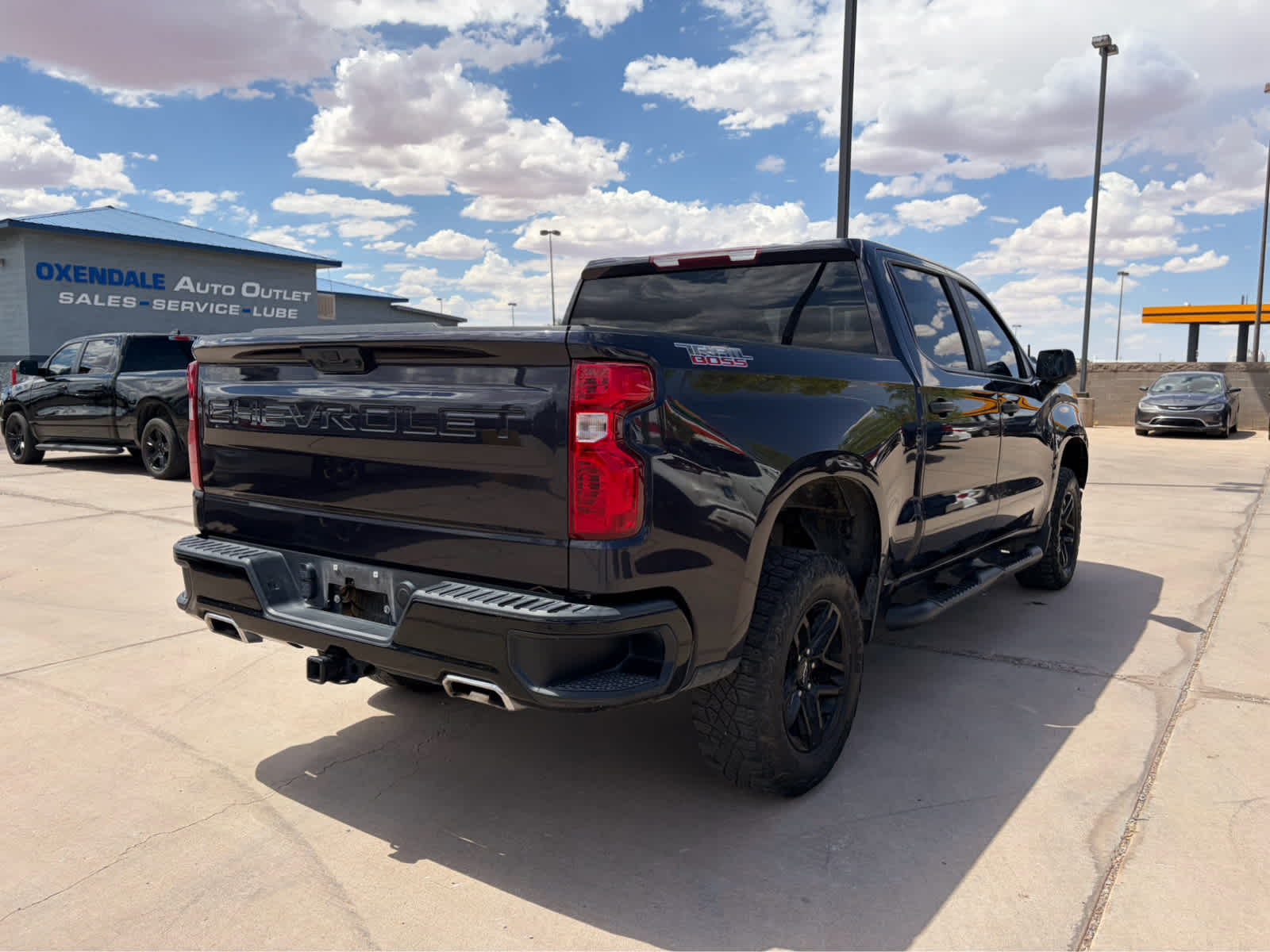 2023 Chevrolet Silverado 1500 Custom Trail Boss