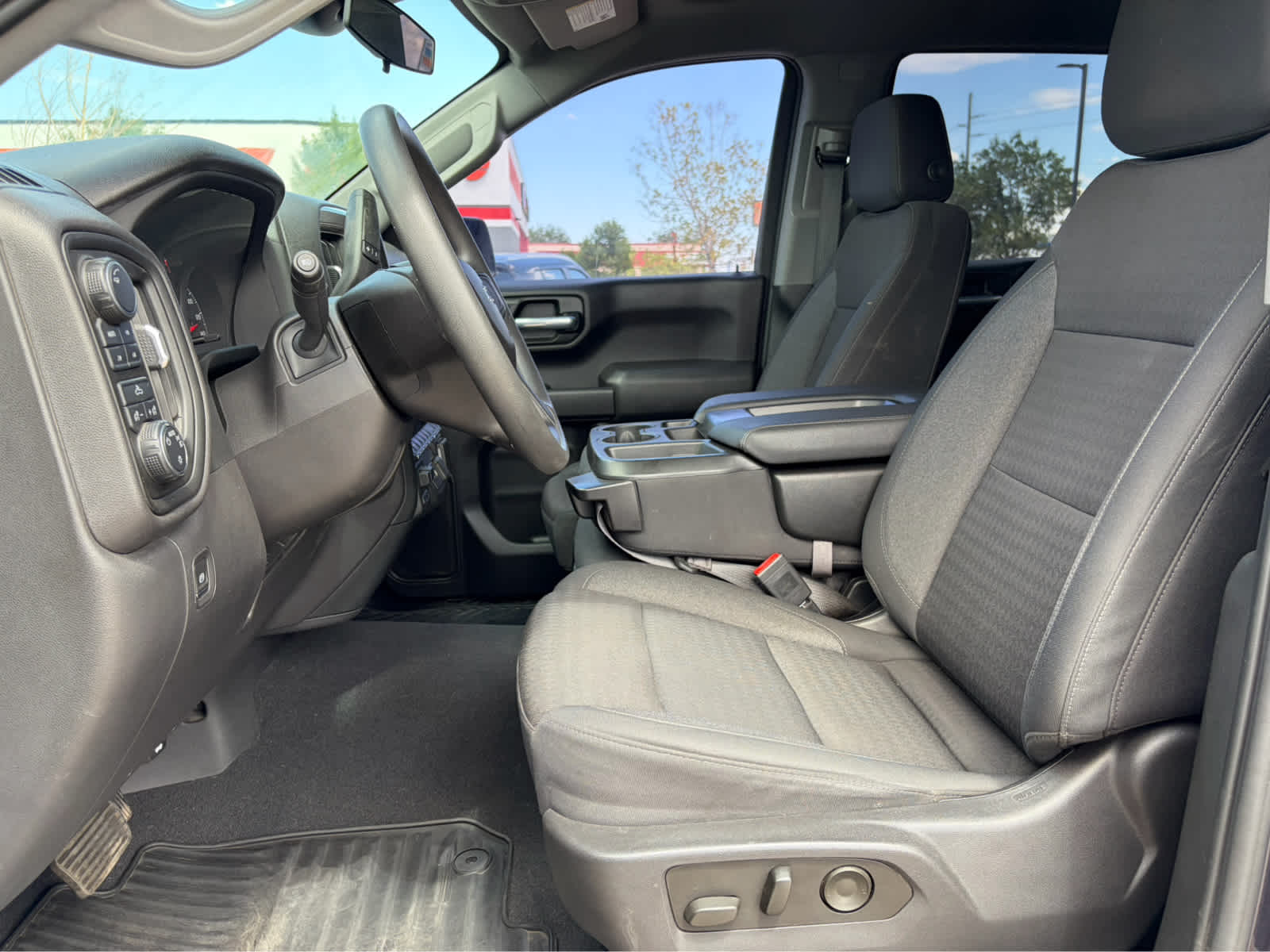 2023 Chevrolet Silverado 1500 Custom Trail Boss