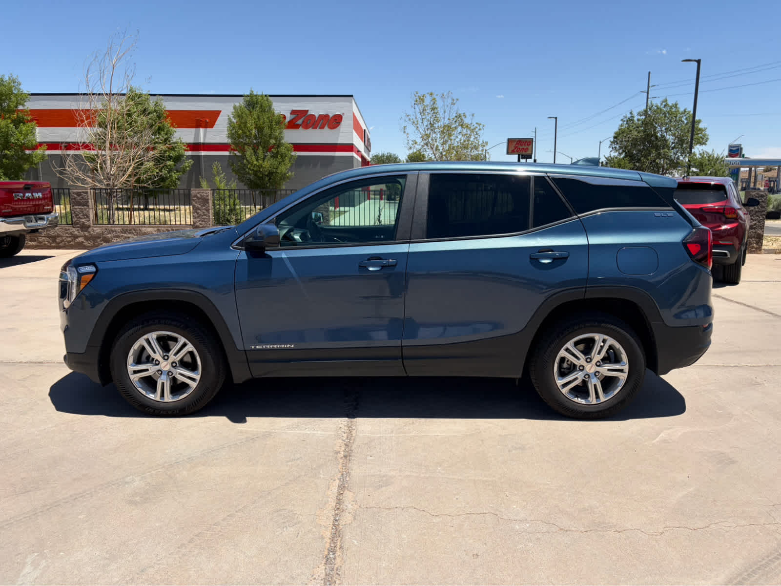 2024 GMC Terrain SLE