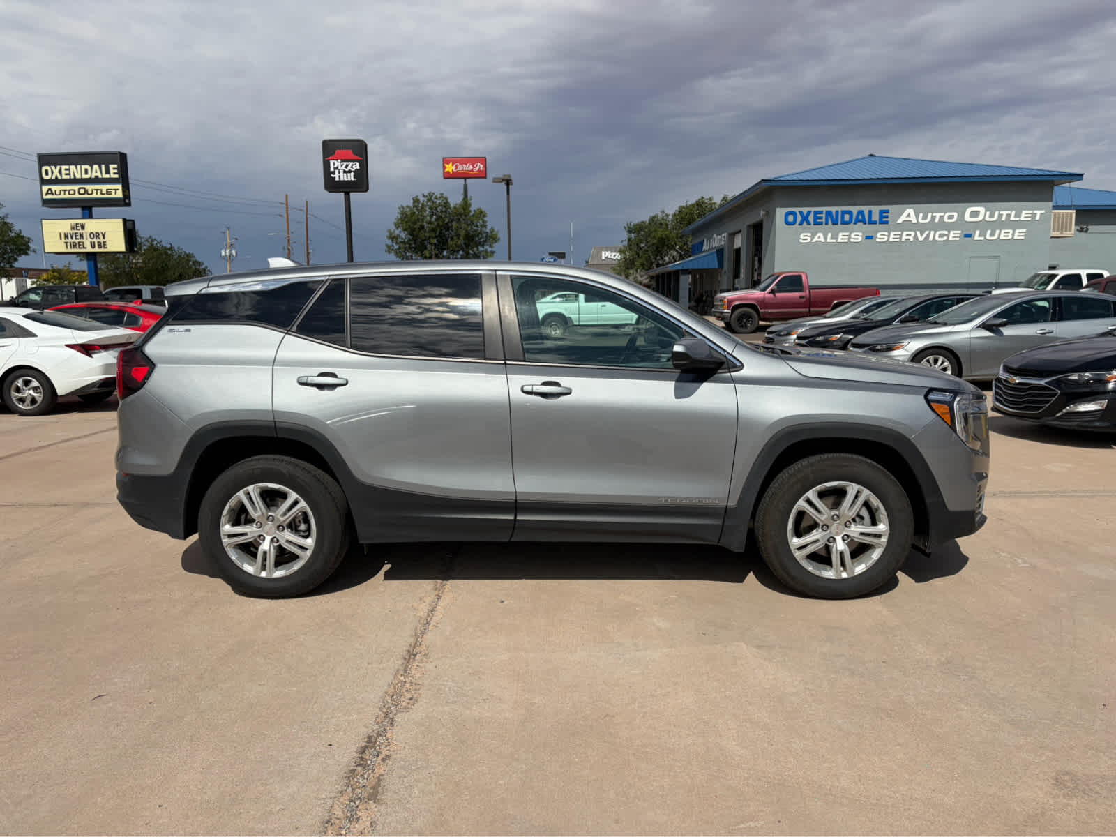 2024 GMC Terrain SLE