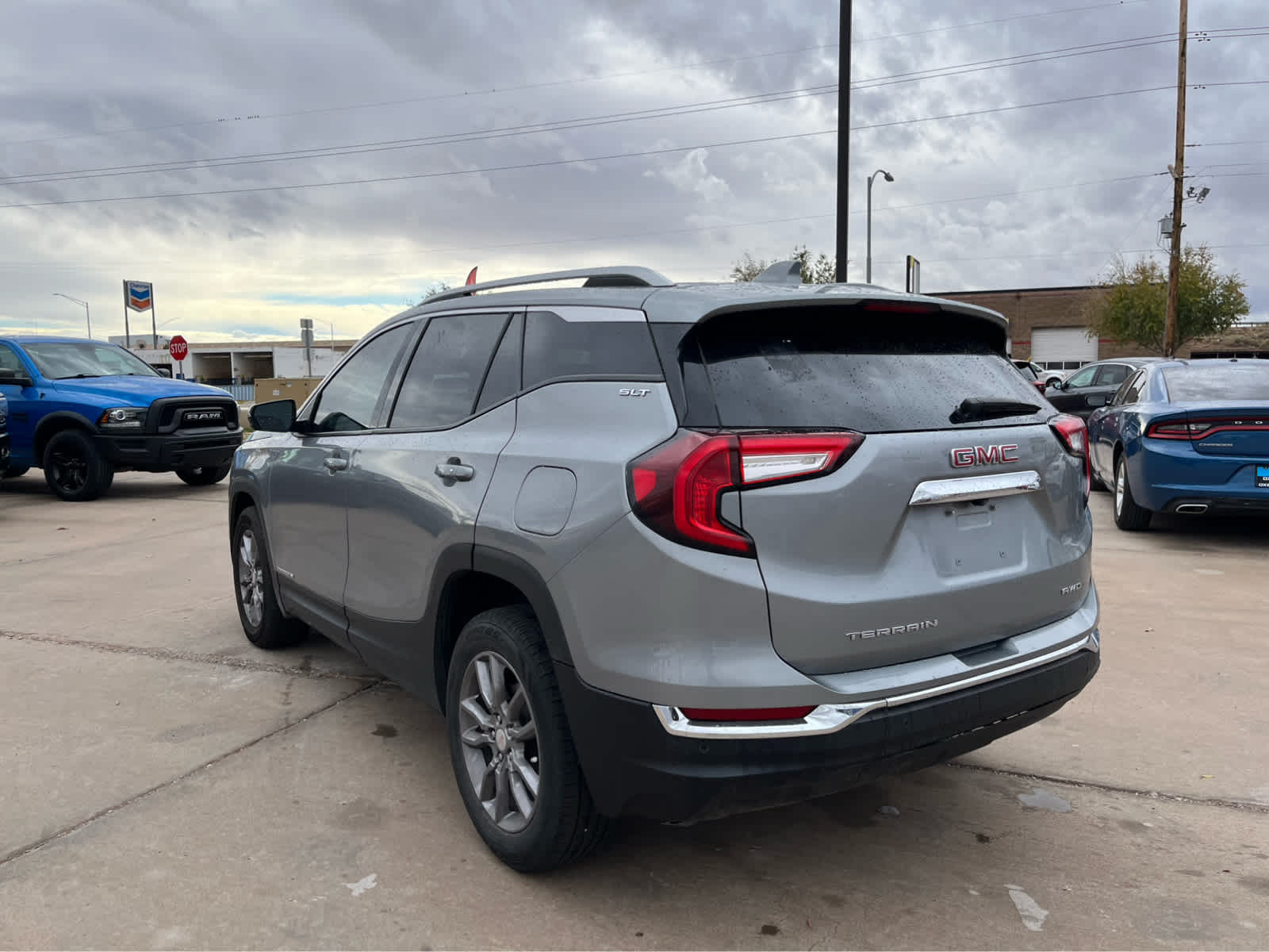 2024 GMC Terrain SLT