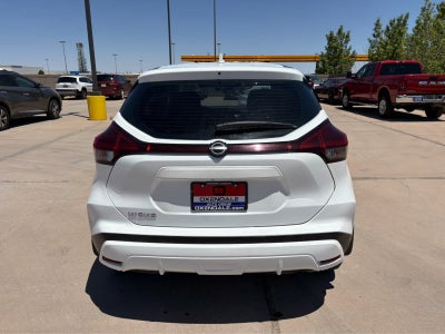2024 Nissan Kicks S
