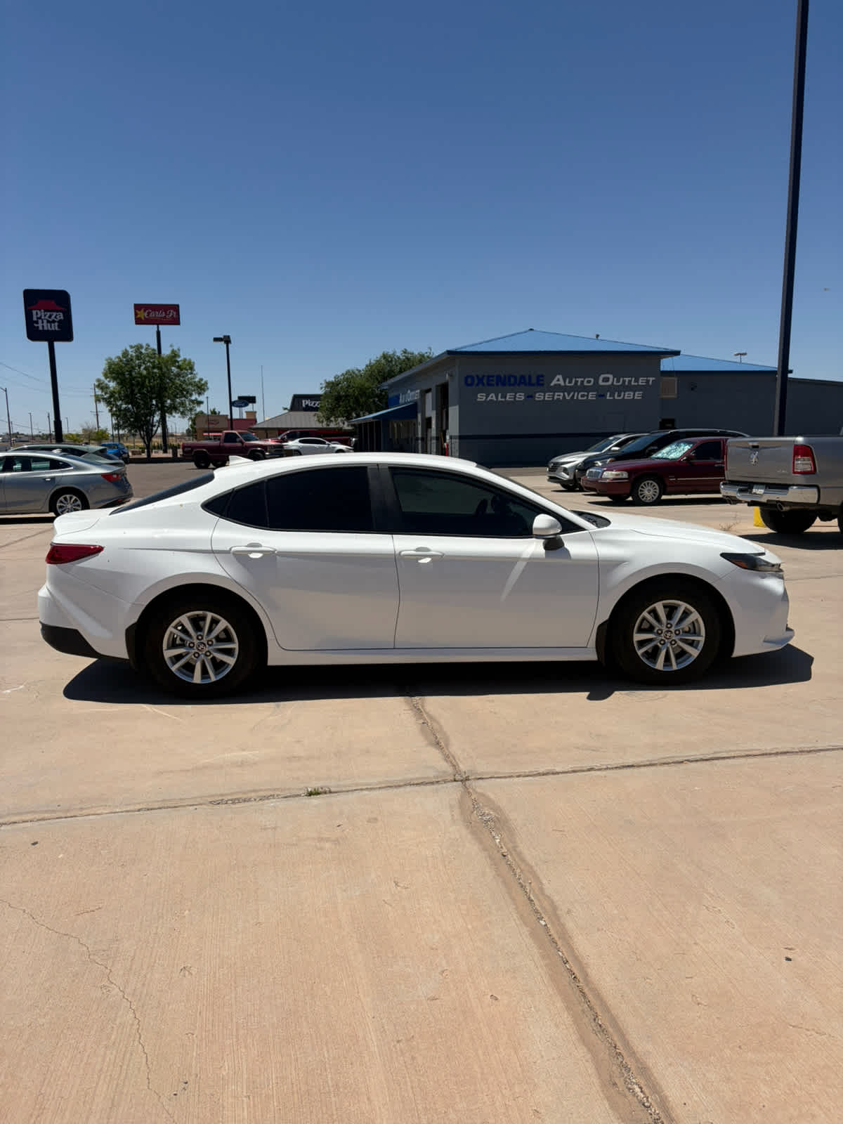 2025 Toyota Camry LE