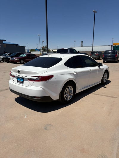 2025 Toyota Camry LE