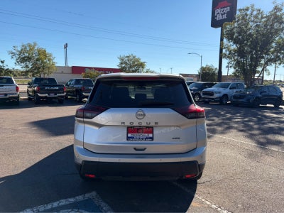 2025 Nissan Rogue SV