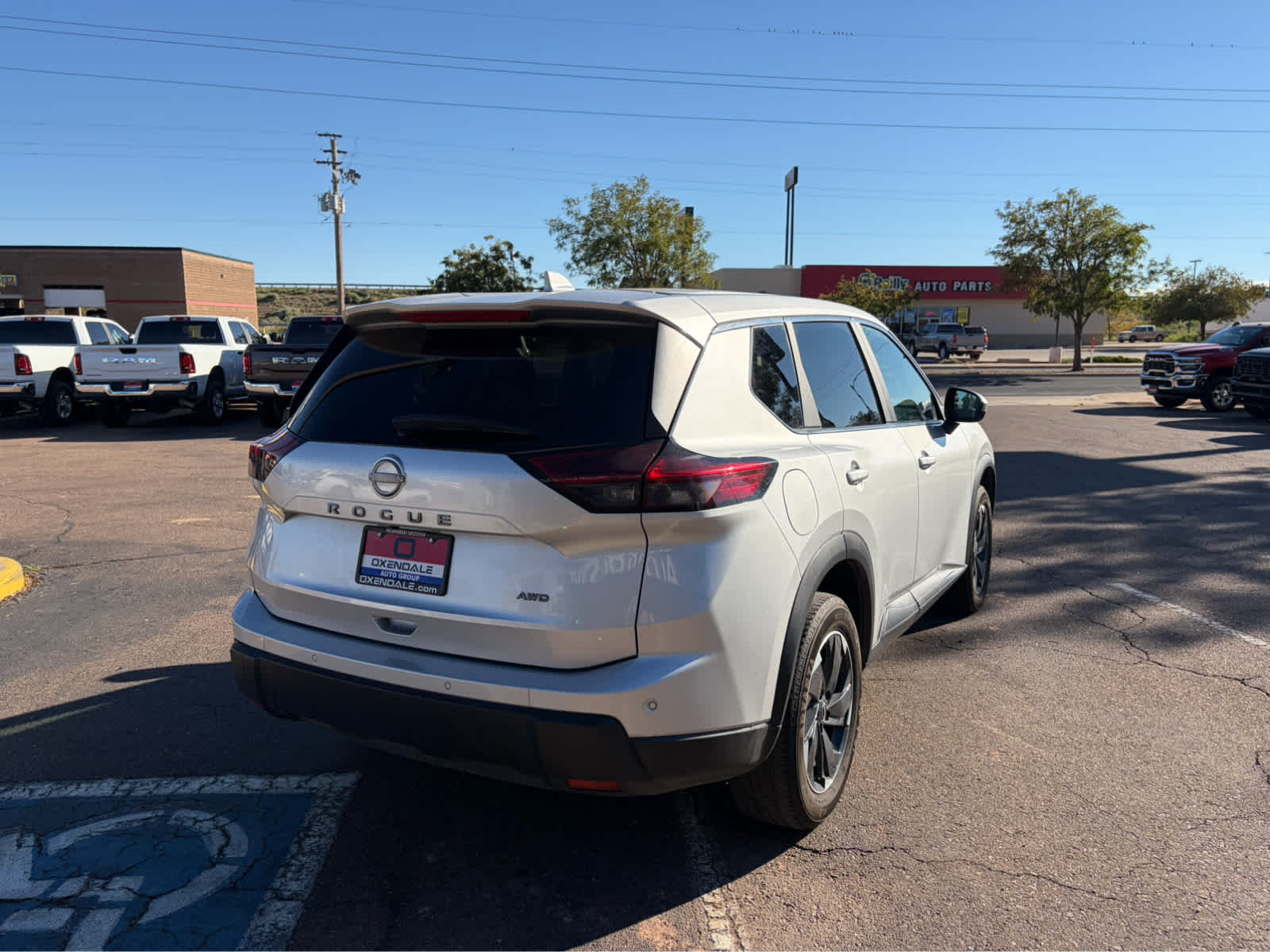 2025 Nissan Rogue SV