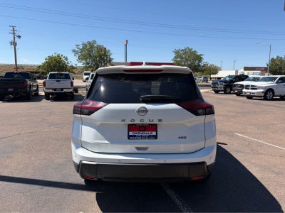 2025 Nissan Rogue SV