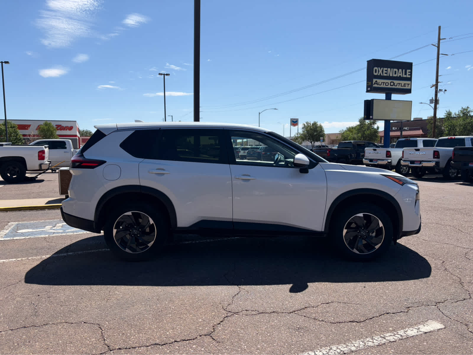 2025 Nissan Rogue SV