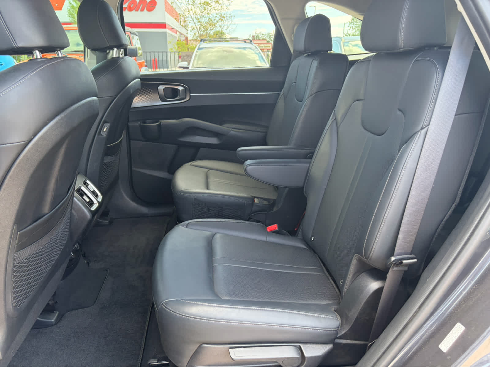 2023 Kia Sorento Hybrid EX