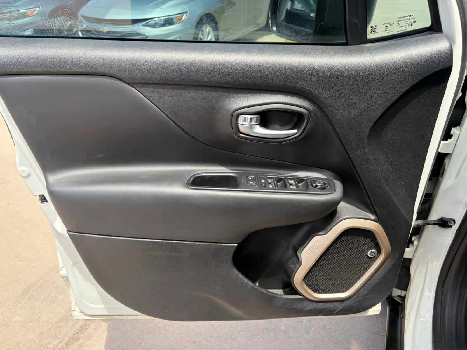 2017 Jeep Renegade Deserthawk