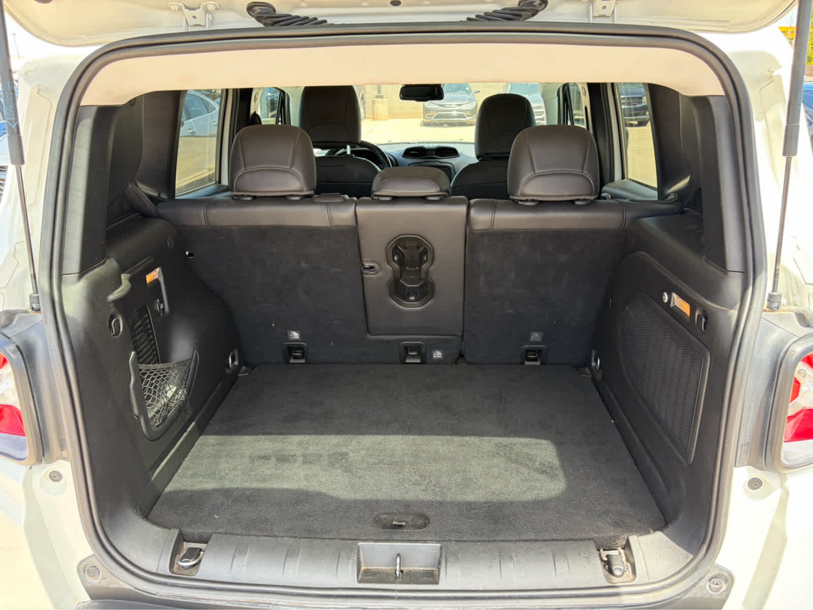 2017 Jeep Renegade Deserthawk